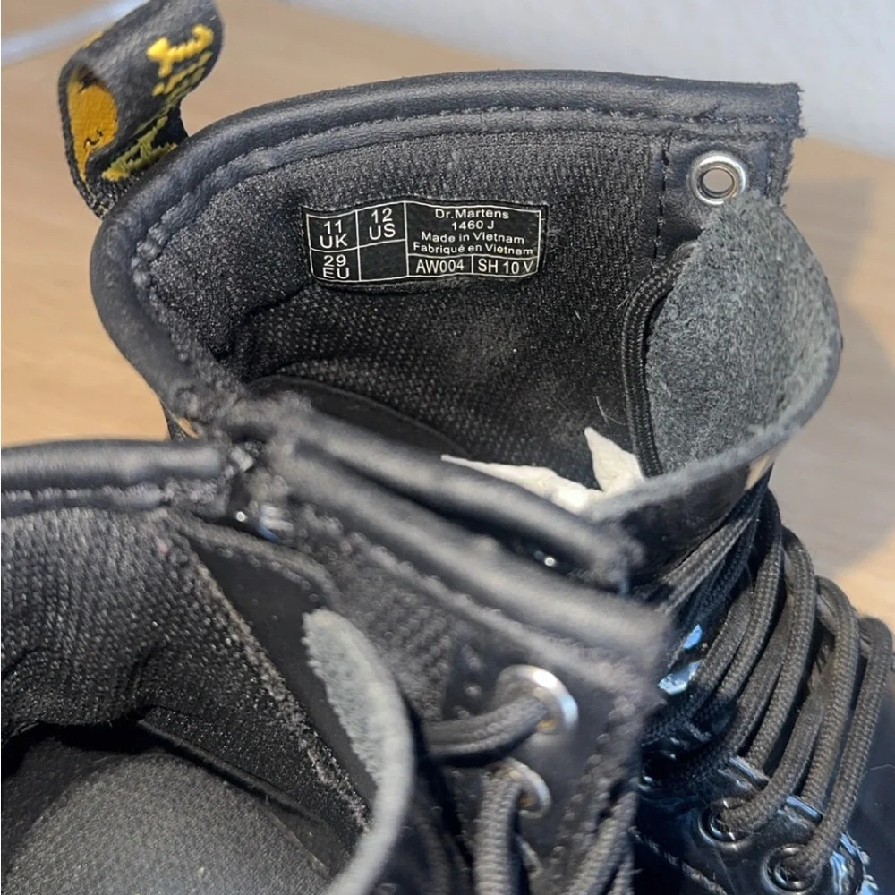 Dr.‎ Martens Kids 1460 Black Patent Leather Lace Up Boots Size 12